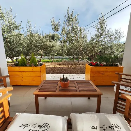 Olives Garden Trogir Exterior photo